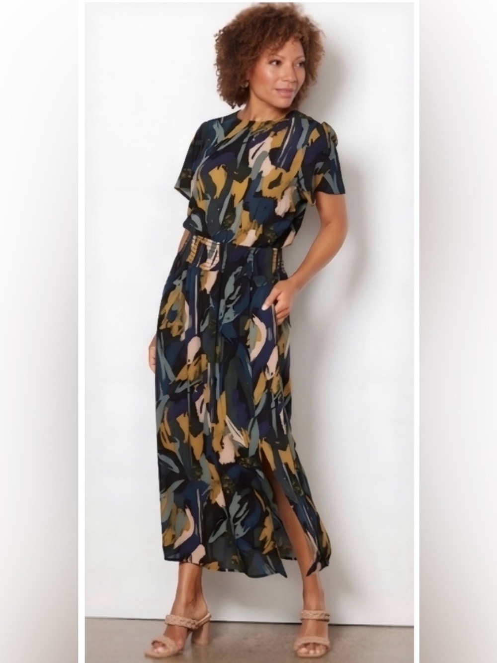 EVEREVE Alexis Smocked Abstract Print Short Sleeve Maxi Dress Small Fall Boho